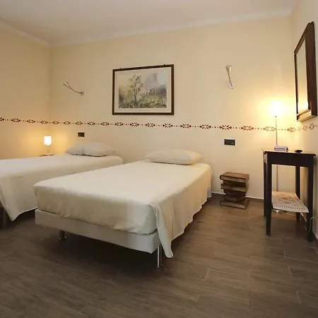 Bed & Breakfast Ospitidelpero Piozzo